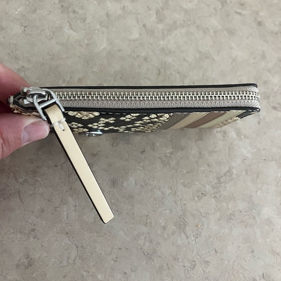 Tory Burch Snakeskin Zip Card Case Wallet - Picture 6 of 7